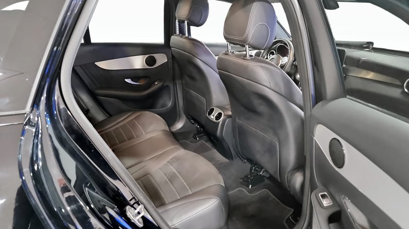 Bild 5 av Mercedes-Benz GLC 220 d 4MATIC AMG-Line