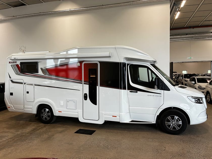 Bild 2 av Kabe Campervan Mercedes-Benz Kabe X750 Novum x750 LGB //ALDE // Solceller // Dragkrok