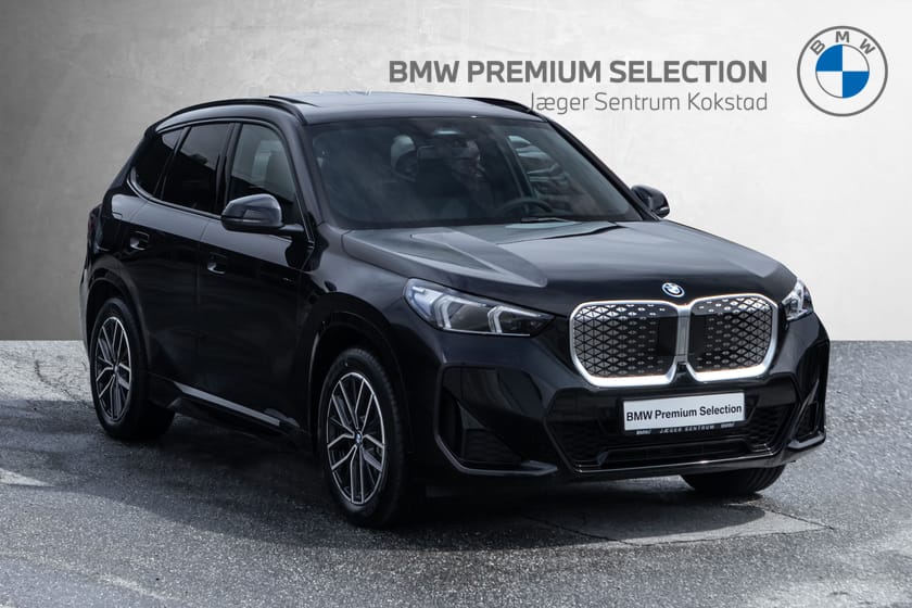 Bilde 1 av BMW iX1 xDrive30 H.feste Pano El.sete H/K HeadUP