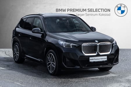 BMW iX1 xDrive30 H.feste Pano El.sete H/K HeadUP