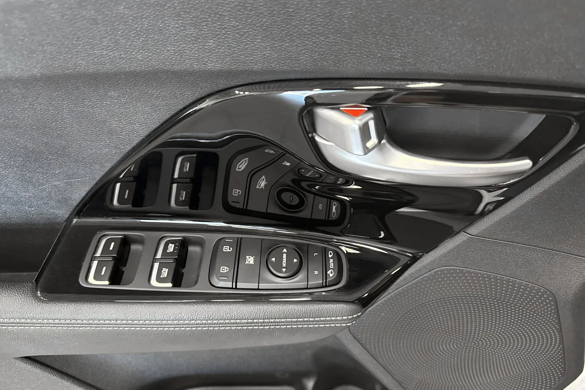 picture of a car
