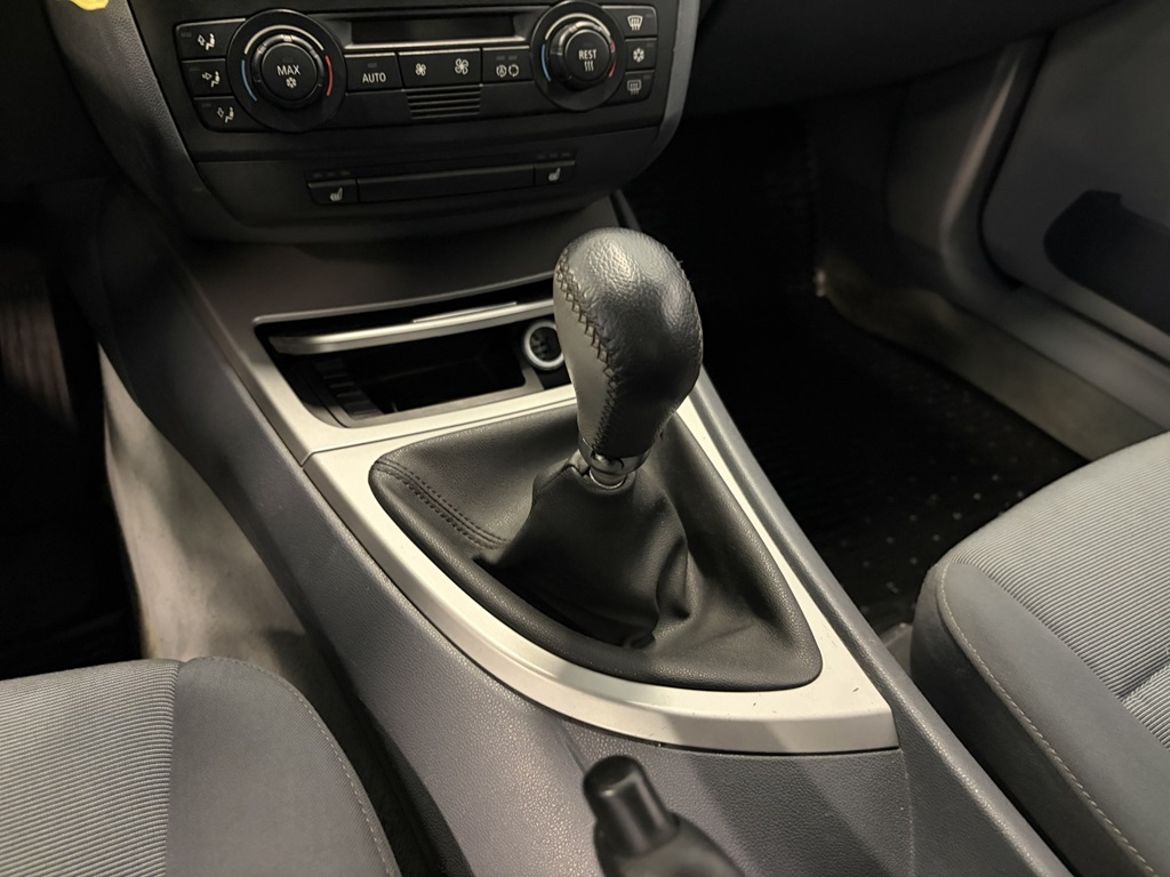 BMW BMW 120i — bild 16