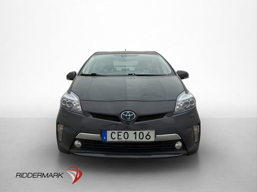 Bild 2 av Toyota Prius Plug-in Hybrid Plug in Navi Kamera Skinn Välskött