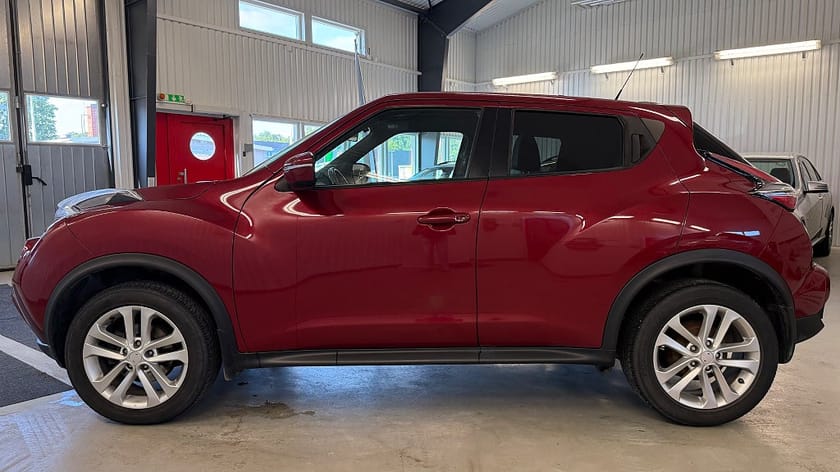 Bild 5 av Nissan Juke 1.6 XTRONI, 117h, Auto, 1 ÄG,kamera låga mil * FYND *