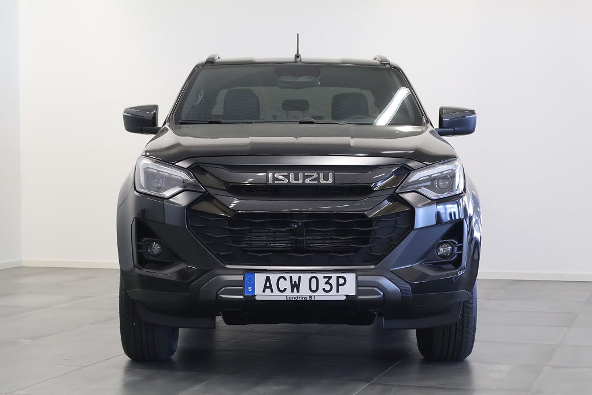 Isuzu D-max Crew Cab 1.9 CNG 4WD 2024, kuva 2/10