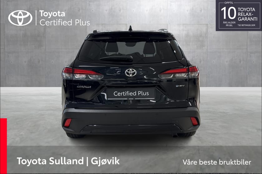 Bilde 4 av Toyota Corolla Cross Hybrid AWD-i Executive / AWD / Komplett historikk