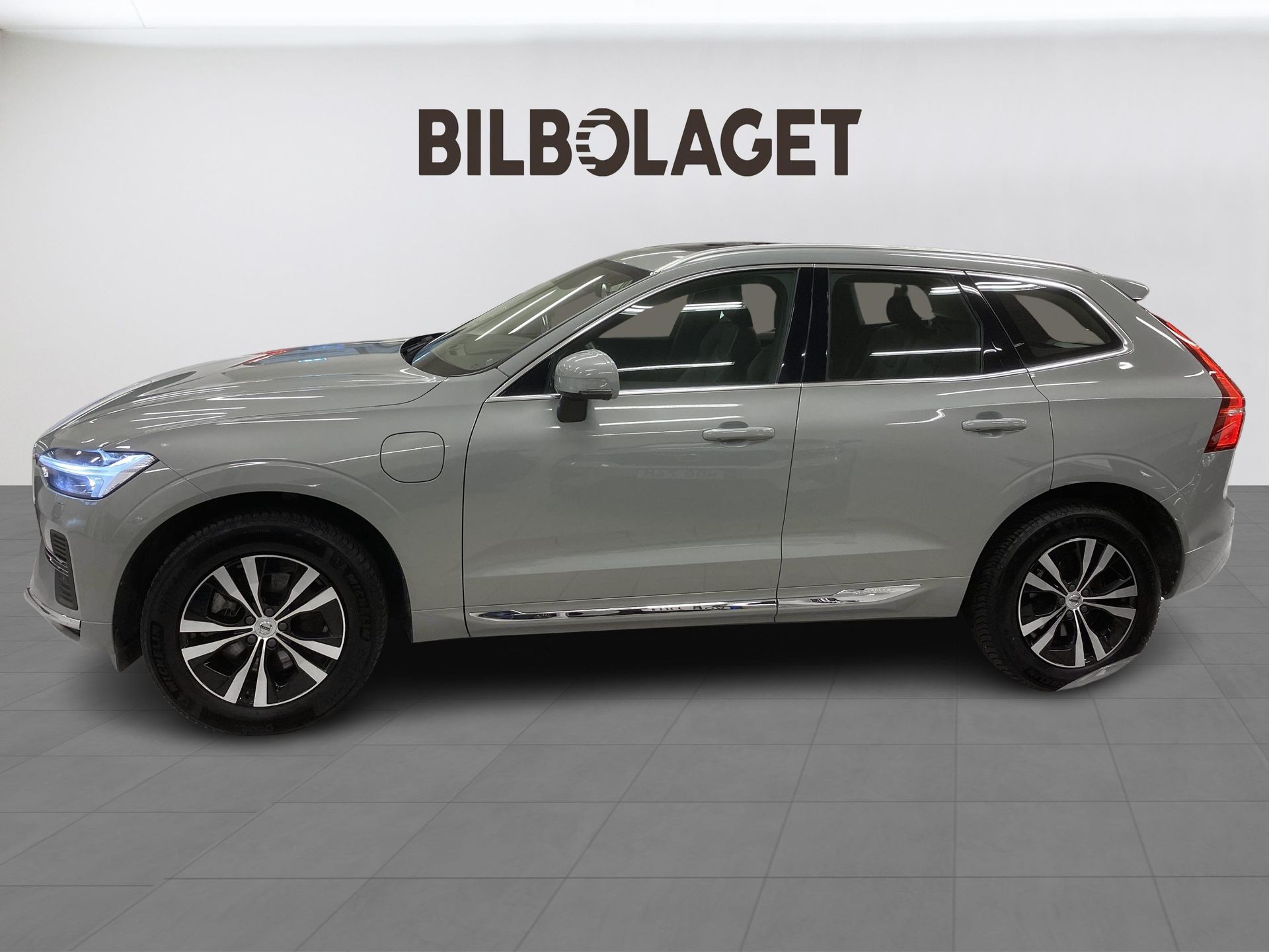 Volvo XC60 Recharge T6 Core Bright 2024, bild 2/10