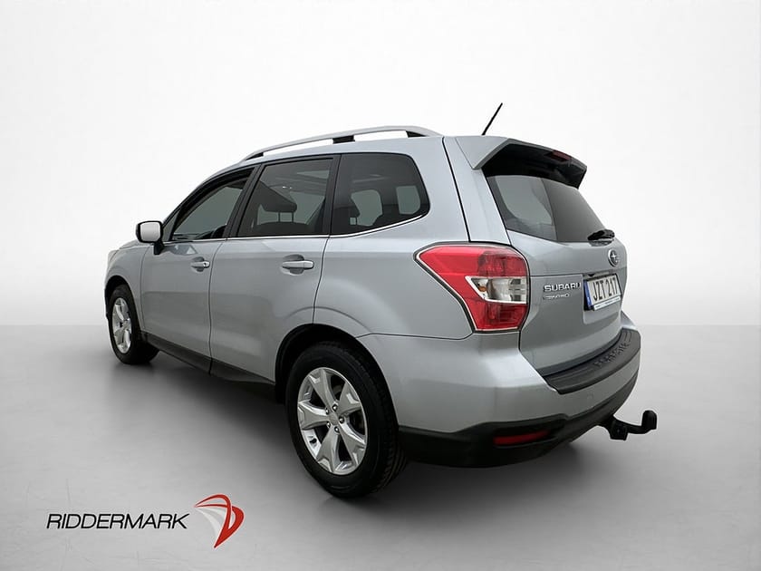 Bild 4 av Subaru Forester 2.0 147hk 4WD Pano Kamera Dragkrok Skinn