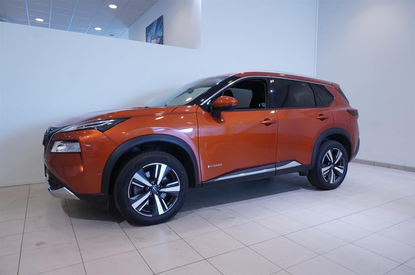 Bild 4 av Nissan X-Trail e-4ORCE E-4orce, 214hk Tekna, Navi, Keyless, 360 Kamera