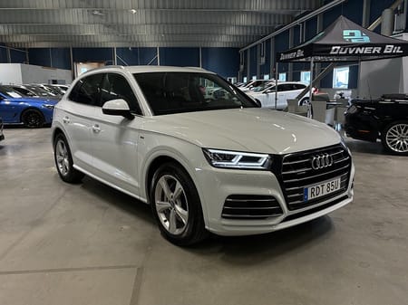 Audi Q5 55 TFSI e quattro Luft | Cockpit | Navi