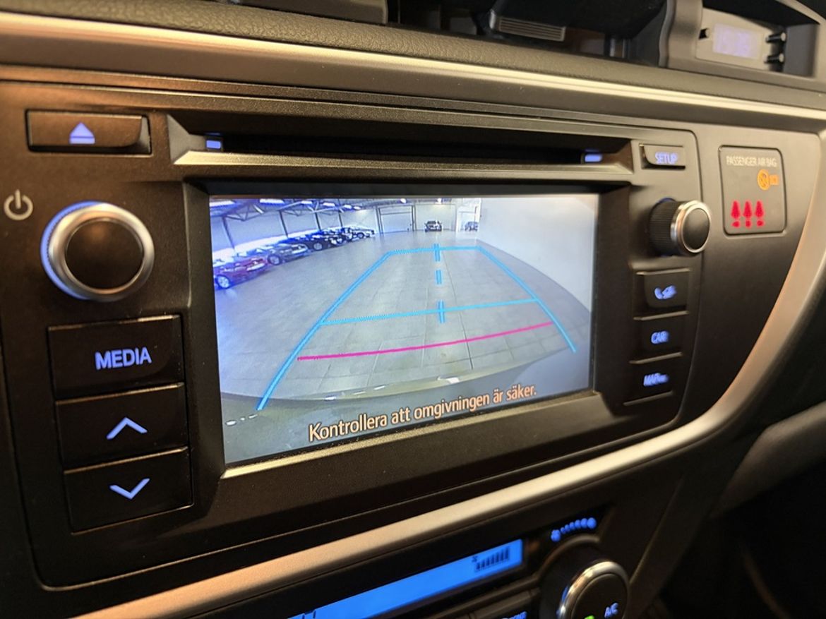 Toyota Toyota Auris — bild 16