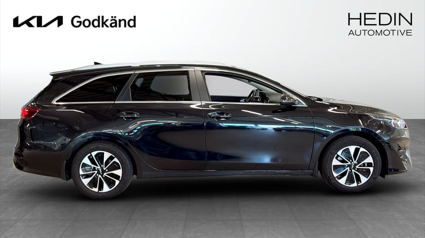 Bild 4 av Kia Ceed Sportswagon Plug-in Hybrid ADVANCE *KIA GODKÄND* DRAG  RÄNTEKAMPANJ 3,95%