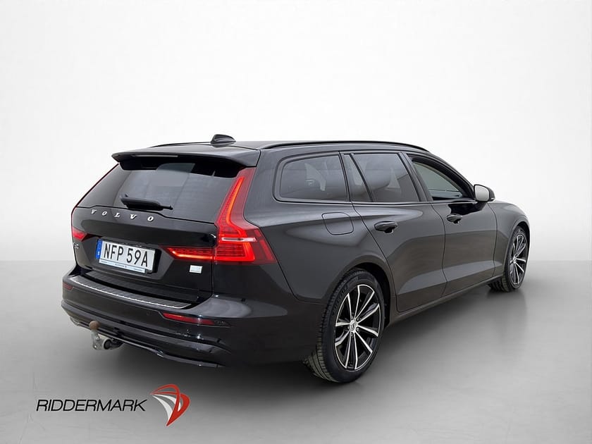Bild 4 av Volvo V60 Recharge T6 AWD 350hk Plus Dark Värm Drag Kamera
