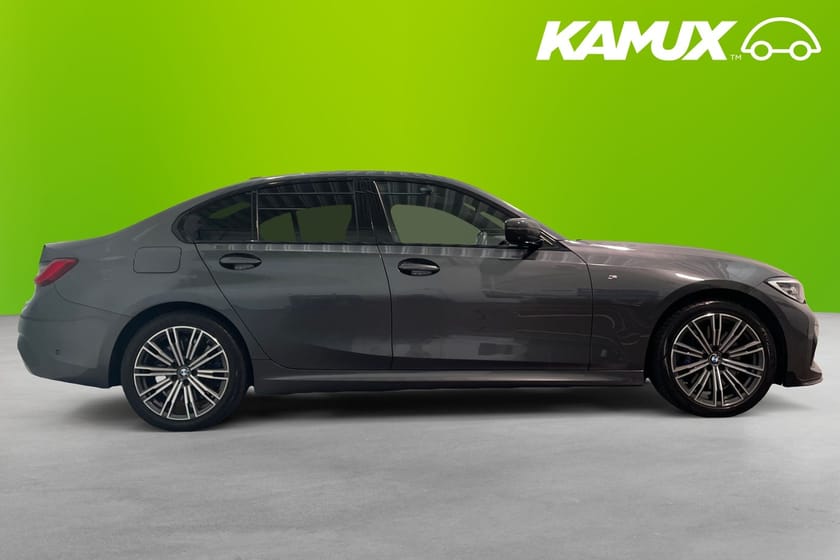 Bild 2 av BMW 330e xDrive Sedan M-sport GRILL PÅ KÖPET  Pano 360 Drag 292hk