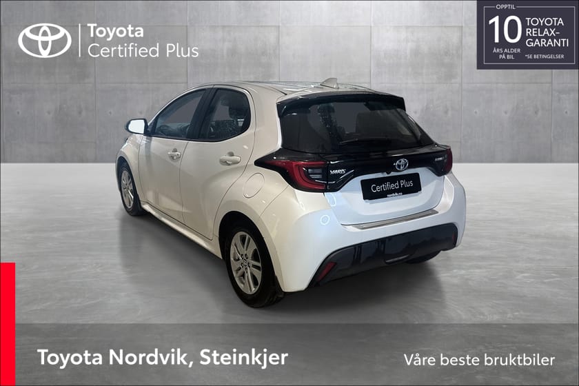 Bilde 3 av Toyota Yaris Hybrid Active Tech - Lav KM - Rentekampanje