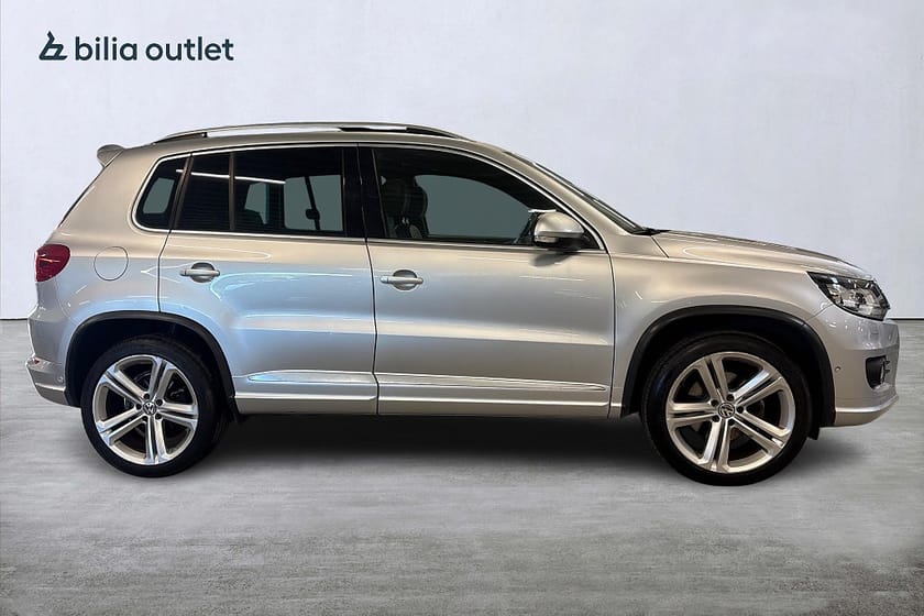 Bild 5 av Volkswagen Tiguan 2.0 TDI 4Motion R-Line 177hk Panorama Drag Backkamera