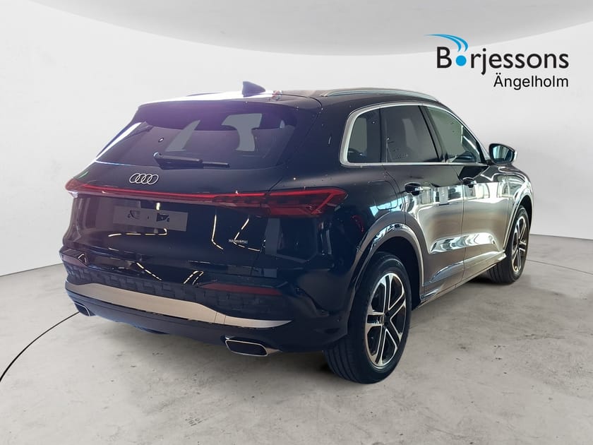 Bild 3 av Audi Q5 e-hybrid quattro SUV 220 KW S TRONIC
