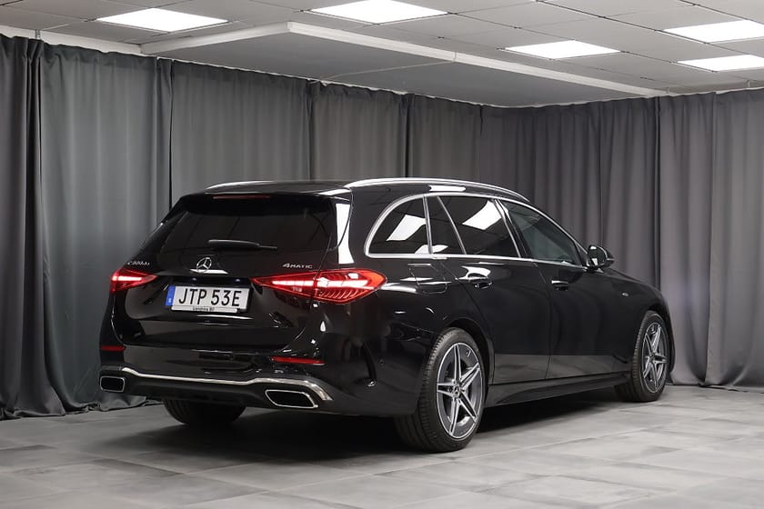 Bild 2 av Mercedes-Benz C 300 T de 4MATIC AMG Line Premium drag akustikglas 360