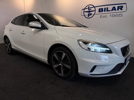 Volvo V40 D3 Geartronic R-Design/ Keyless/ Drag/ Ny Kamrem/ Vhjul