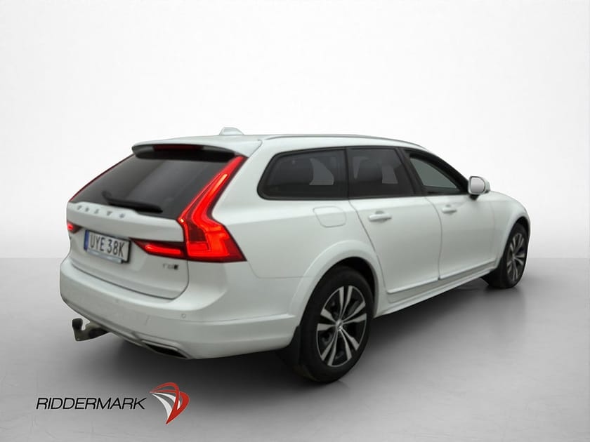 Bild 3 av Volvo V90 Cross Country T5 250hk AWD Värmare Kamera Drag