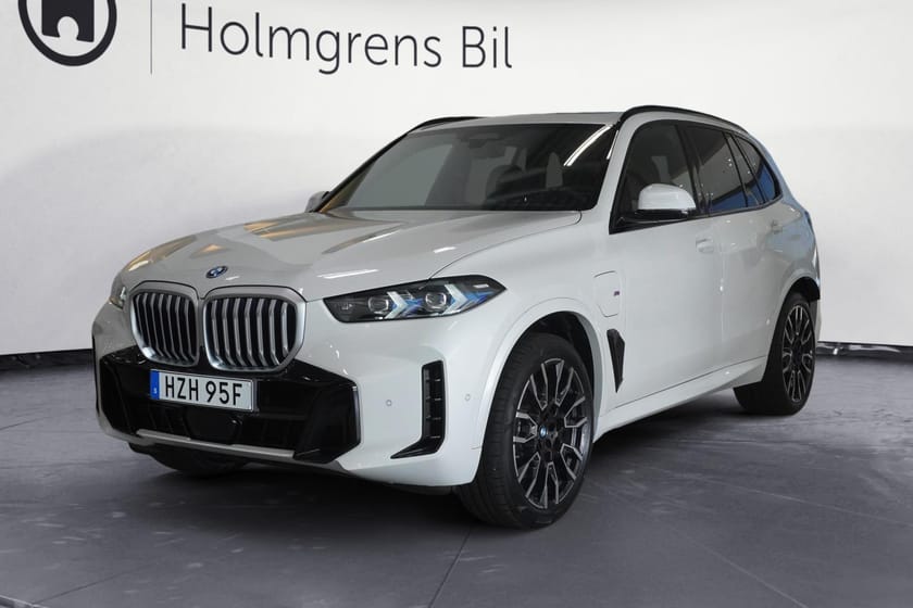 Bild 1 av BMW X5 xDrive50e M Sport Innovation HUD H K Drag