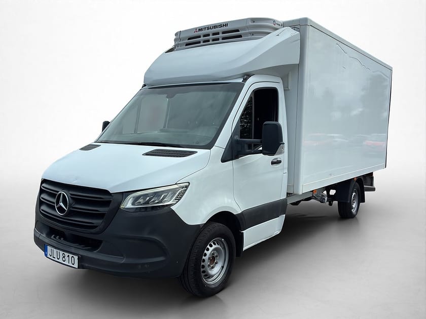 Bild 1 av Mercedes-Benz Sprinter 316 CDI Chassi KYLBIL BAKGAVELLYFT CARPLAY Moms