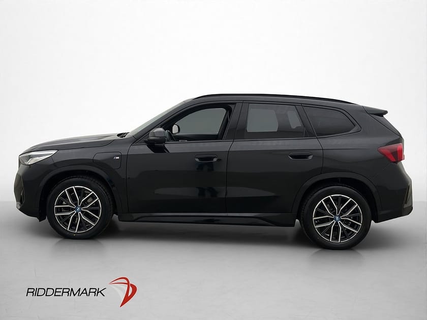 Bild 4 av BMW X1 xDrive30e 326hk M-Sport Drag Kamera Navi Carplay