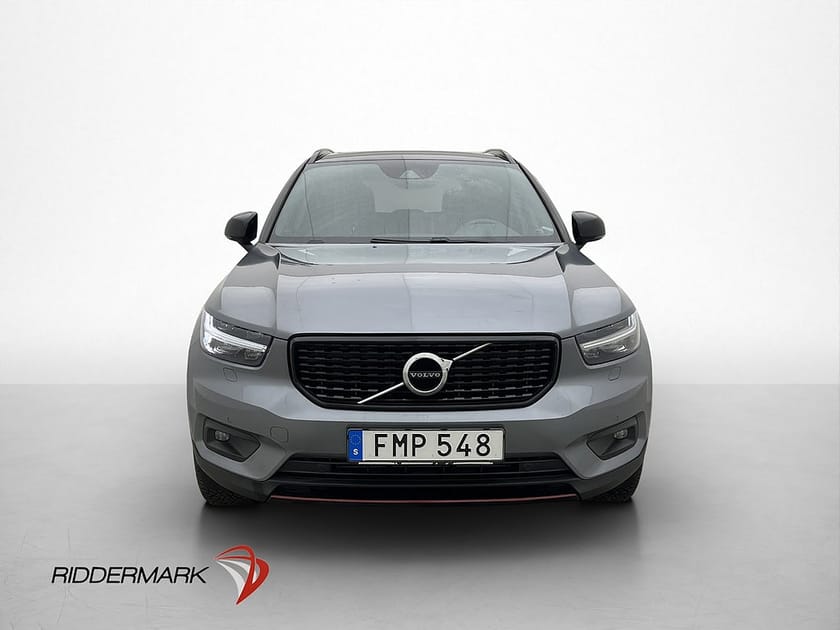 Bild 2 av Volvo XC40 T4 AWD 190hk R-Design Värmare Navi Drag Kamera
