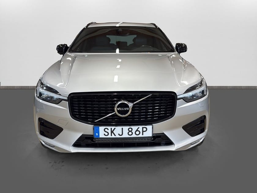 Bild 2 av Volvo XC60 B4 AWD 197hk R-Design Geartronic Drag/Navi/Backkamera