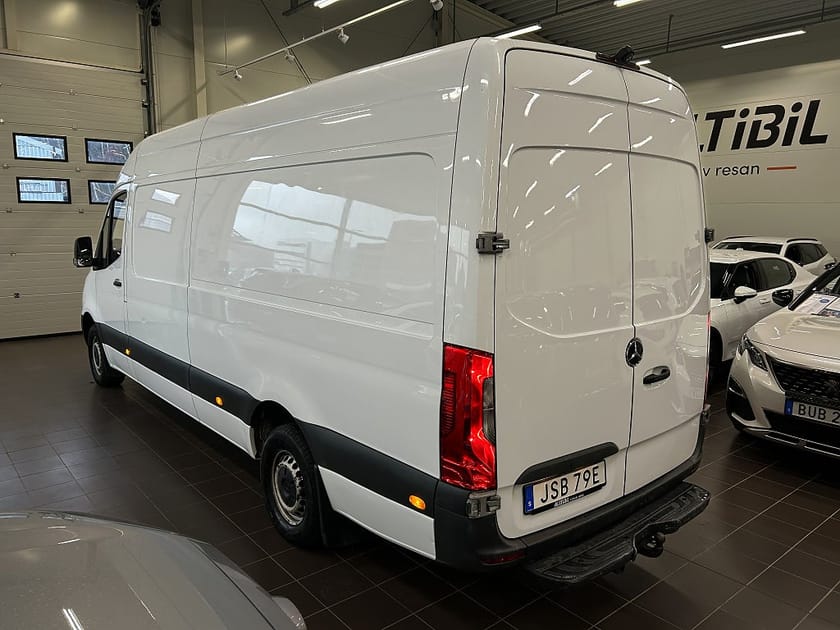 Bild 5 av Mercedes-Benz Sprinter 317 CDI RWD Panel Van 9G-Tronic