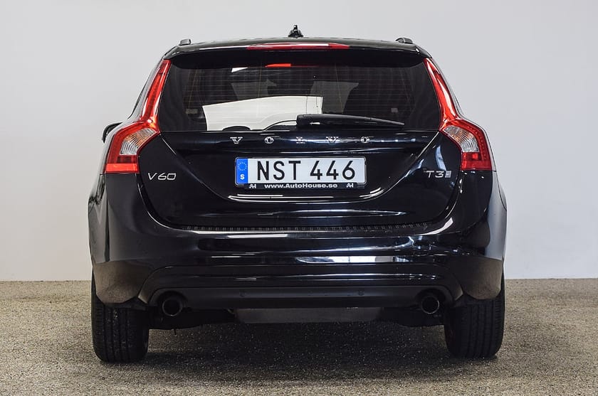 Bild 5 av Volvo V60 T3 Classic Edition Bränslevärmare P-sensor Garanti