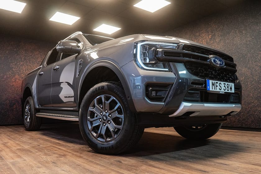 Bild 3 av Ford Ranger Dubbelhytt 2.0 e-4WD | MOMS | Roll-Top | 360 | 4981kr/mån