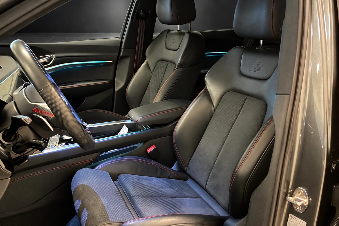 Audi Audi Q8 50 e-tron quattro — bild 12