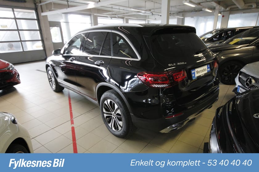 Bilde 4 av Mercedes-Benz GLC 300 e 4MATIC 300e
