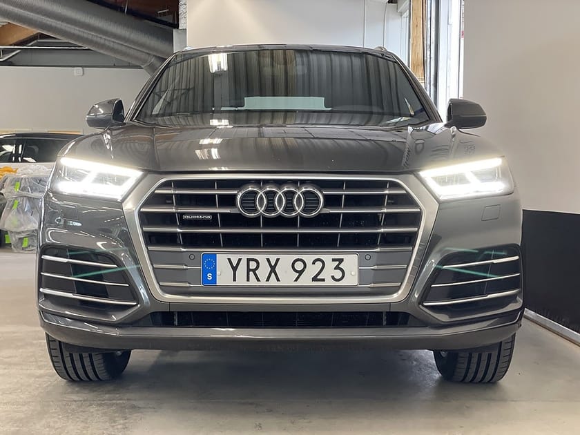 Bild 3 av Audi Q5 S-line 2.0 TDI 190hk Q Drag Värmare Cockpit Se spe