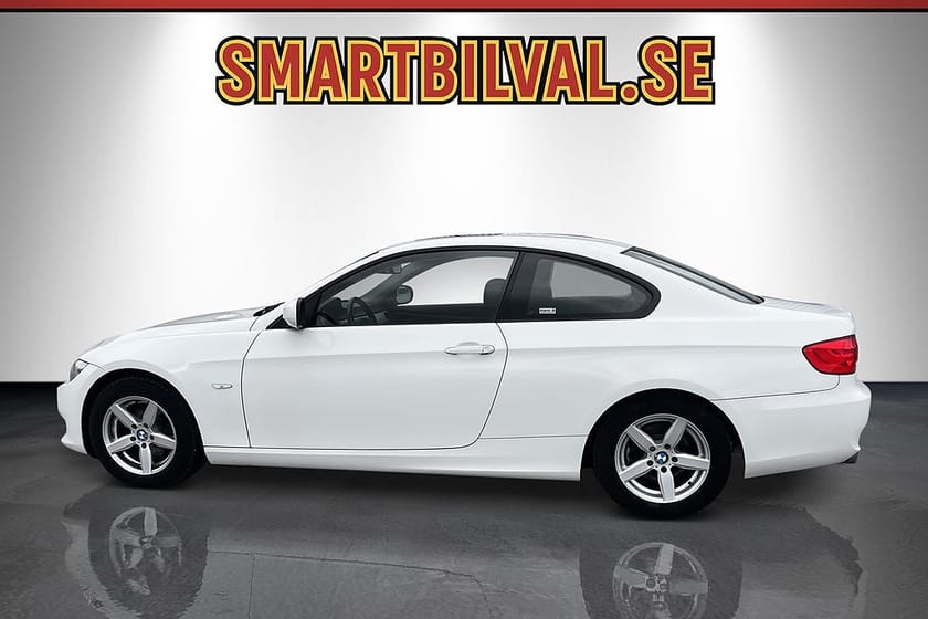 Bild 2 av BMW 320i Coupé 320 Comfort Aut Värmare Skinn Taklucka