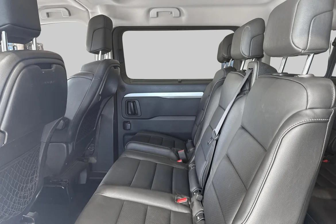 picture of a car