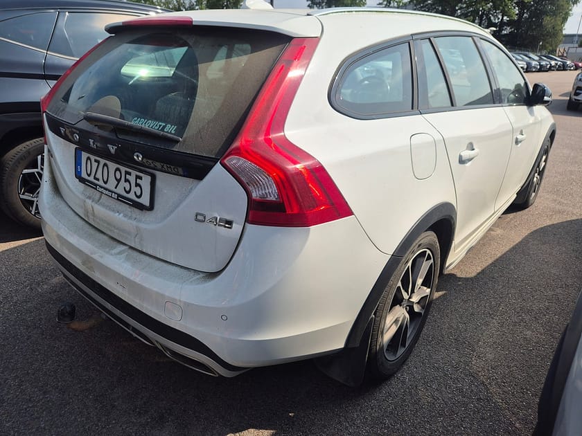 Bild 3 av Volvo V60 Cross Country D4 AWD 190HK 4x4 Classic Summum Läder