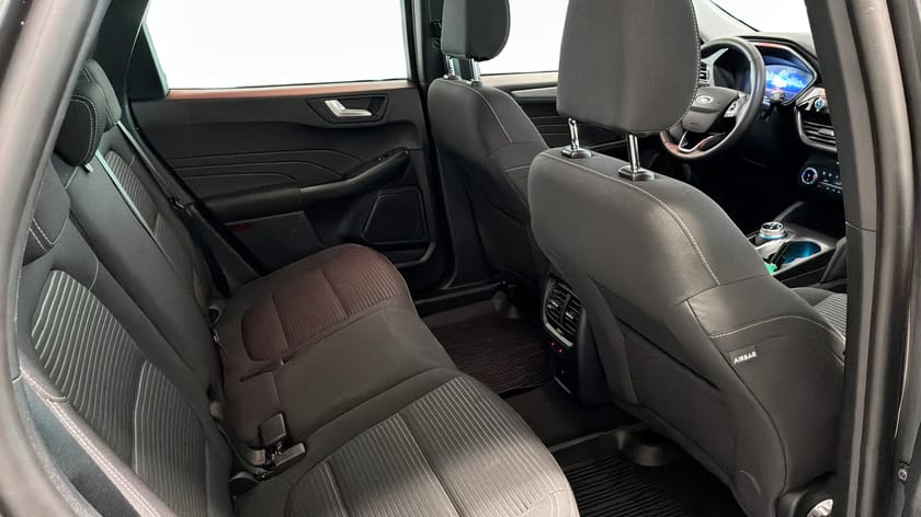 Bild 5 av Ford Kuga Plug-In Hybrid Titanium Laddhybrid
