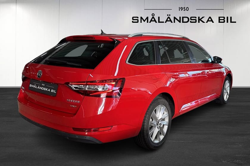 Bild 4 av Škoda Superb Kombi Skoda 2.0 TDI 4x4 SCR Businessline, Style 190hk
