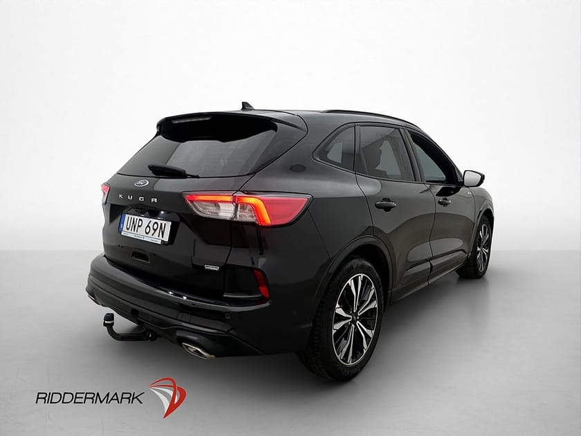 Bild 4 av Ford Kuga Plug-In Hybrid E-CVT 225hk ST-Line Dragkrok Kamera