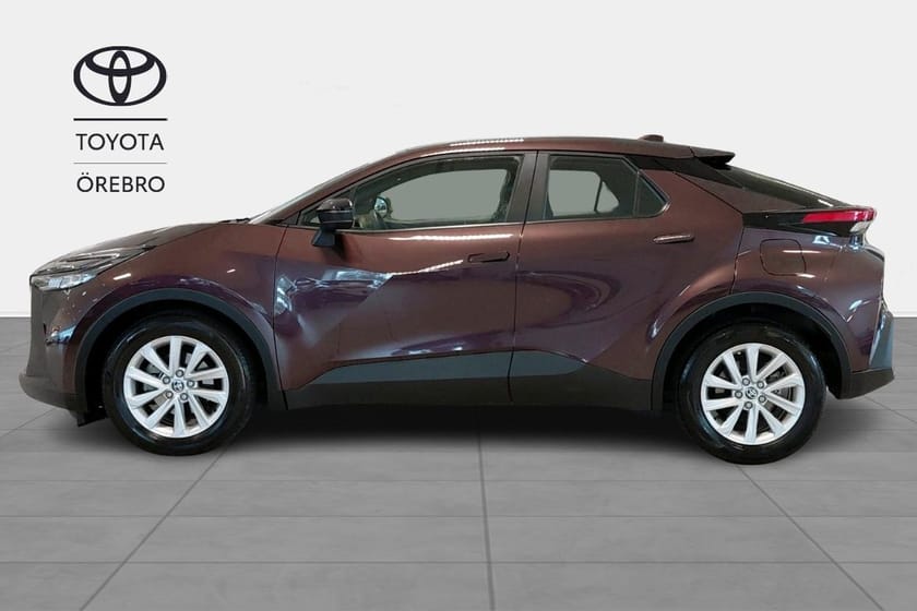 Bild 3 av Toyota C-HR Hybrid 1.8 Active Vinterhjul