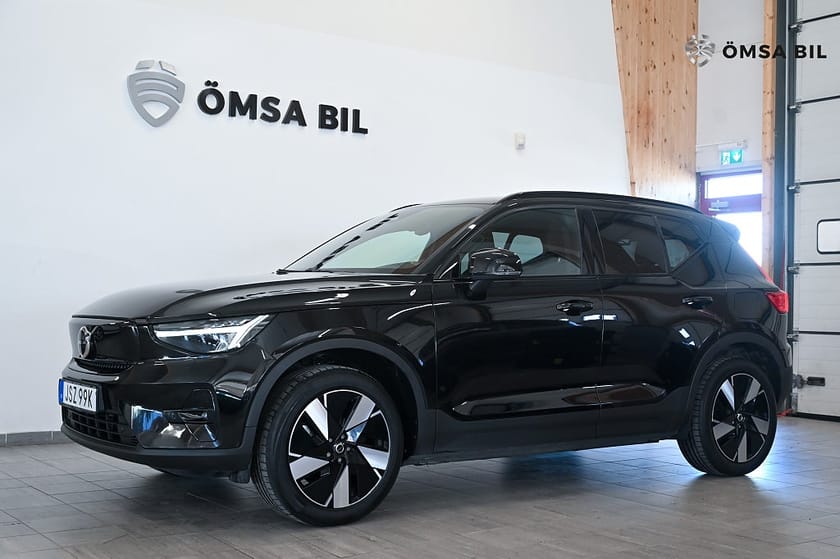 Bild 1 av Volvo XC40 Recharge Twin AWD Plus Kamera 408hk