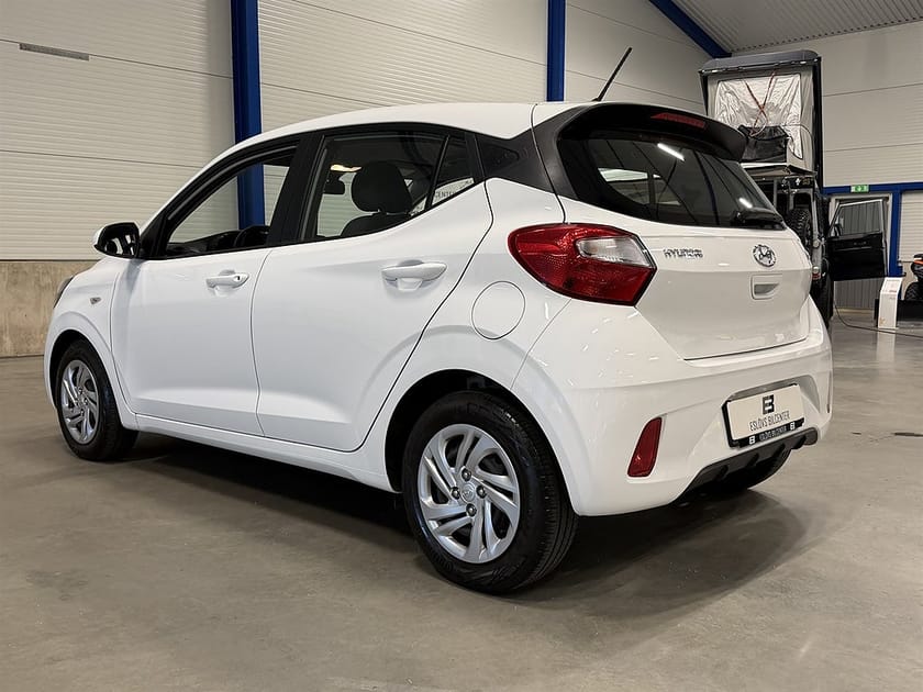 Bild 4 av Hyundai i10 1.0 67 HK blue Manuell / Essential /