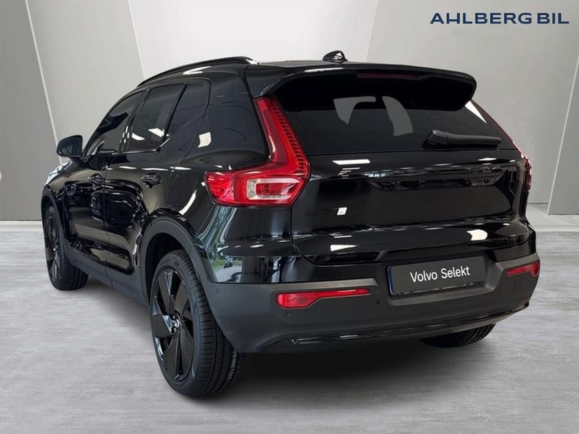 Bild 3 av Volvo EX40 Twin Motor Performance UltraBlackSE🟤Dragkrok halvautomatisk, 360 Kamera,  Google Maps, Apple Carplay