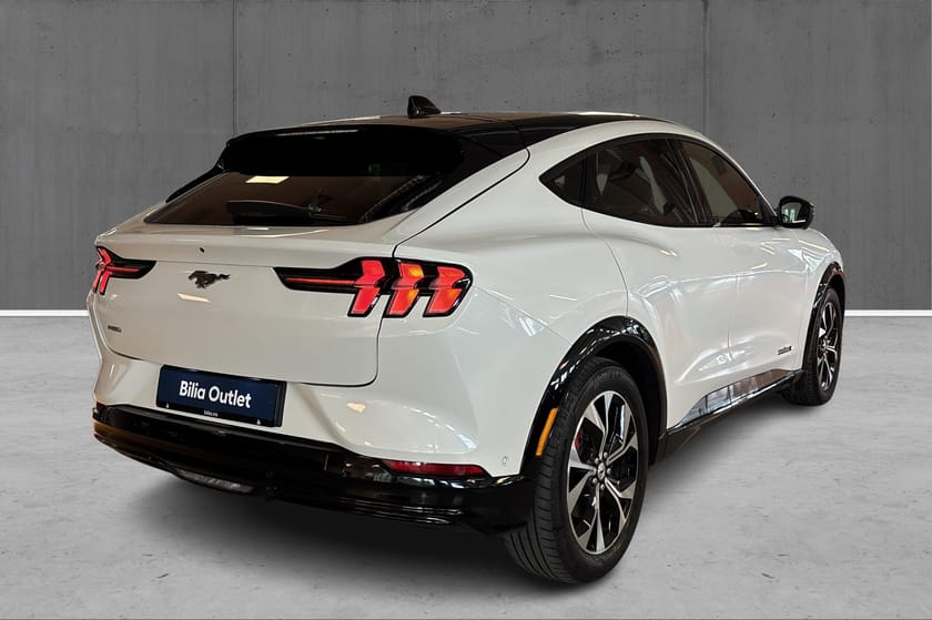 Bilde 5 av Ford Mustang Mach-E Long Range AWD Panorama, Hengerfeste
