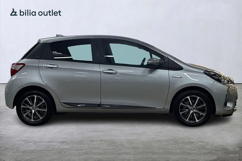 Bild 5 av Toyota Yaris Hybrid e-CVT Active 100hk Backkamera