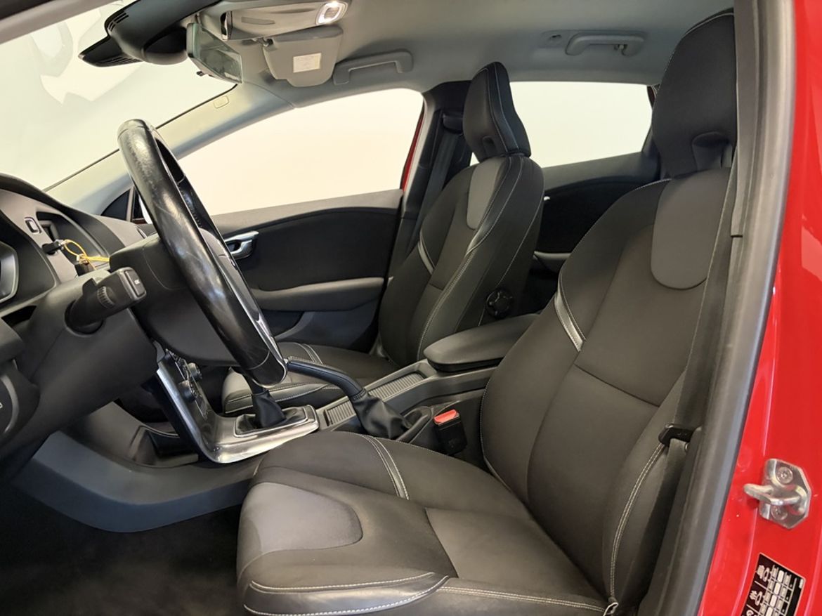 Volvo Volvo V40 — bild 8
