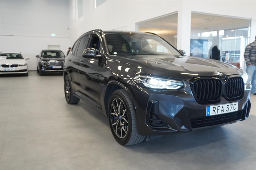 Bild 5 av BMW X3 xDrive30e xDrive 30e M-Sport Drag Tonade Elstolar HiFi