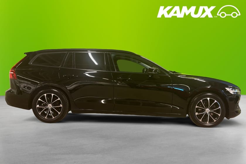 Bild 2 av Volvo V60 D3 AWD Momentum 150hk Värmare Navi Kamera Drag BLIS Kambytt